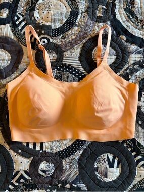 Eby Seamless Wireless Bra Peach Nude Size Small